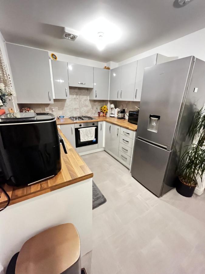 New Ollerton Parkgate Rest Apartment ภายนอก รูปภาพ