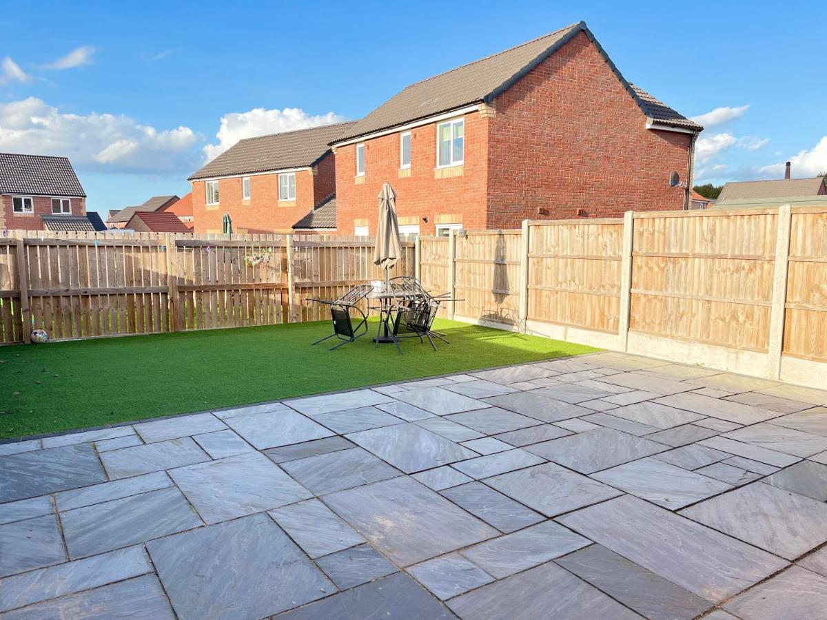 New Ollerton Parkgate Rest Apartment ภายนอก รูปภาพ